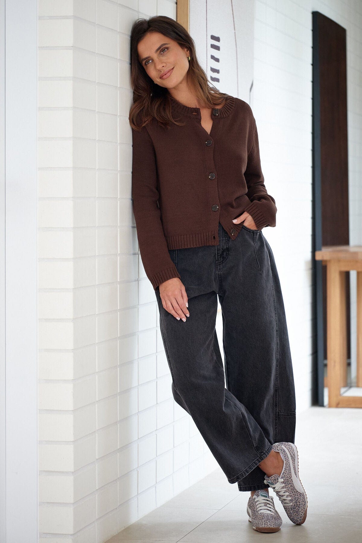 Buy Ceres Life - Darted Barrel Leg Jeans - Black by Ceres Life - at Hamish + Grace