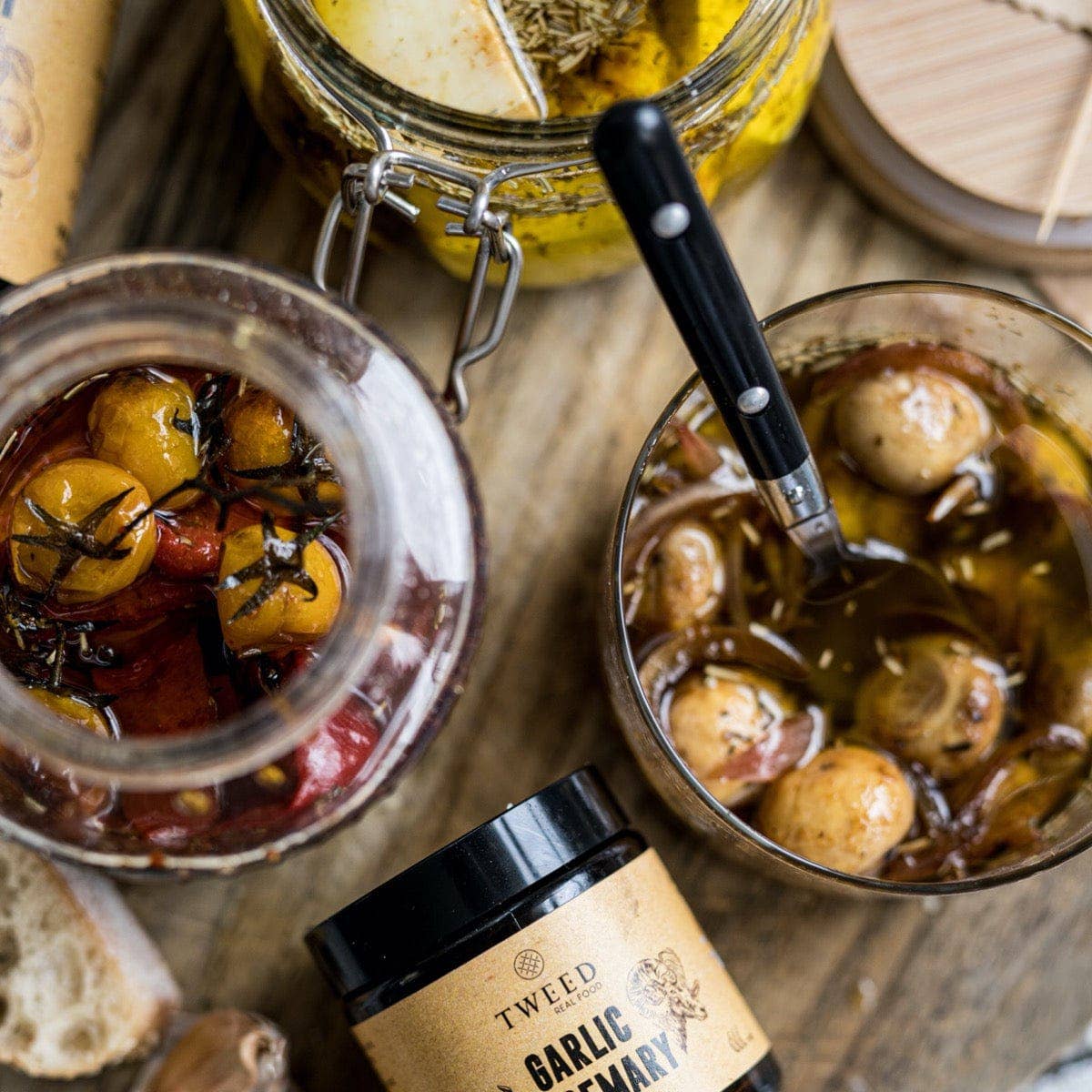 Buy Garlic Rosemary Rub: Jar 40g $10.95 by Tweed Real Food - at Hamish + Grace