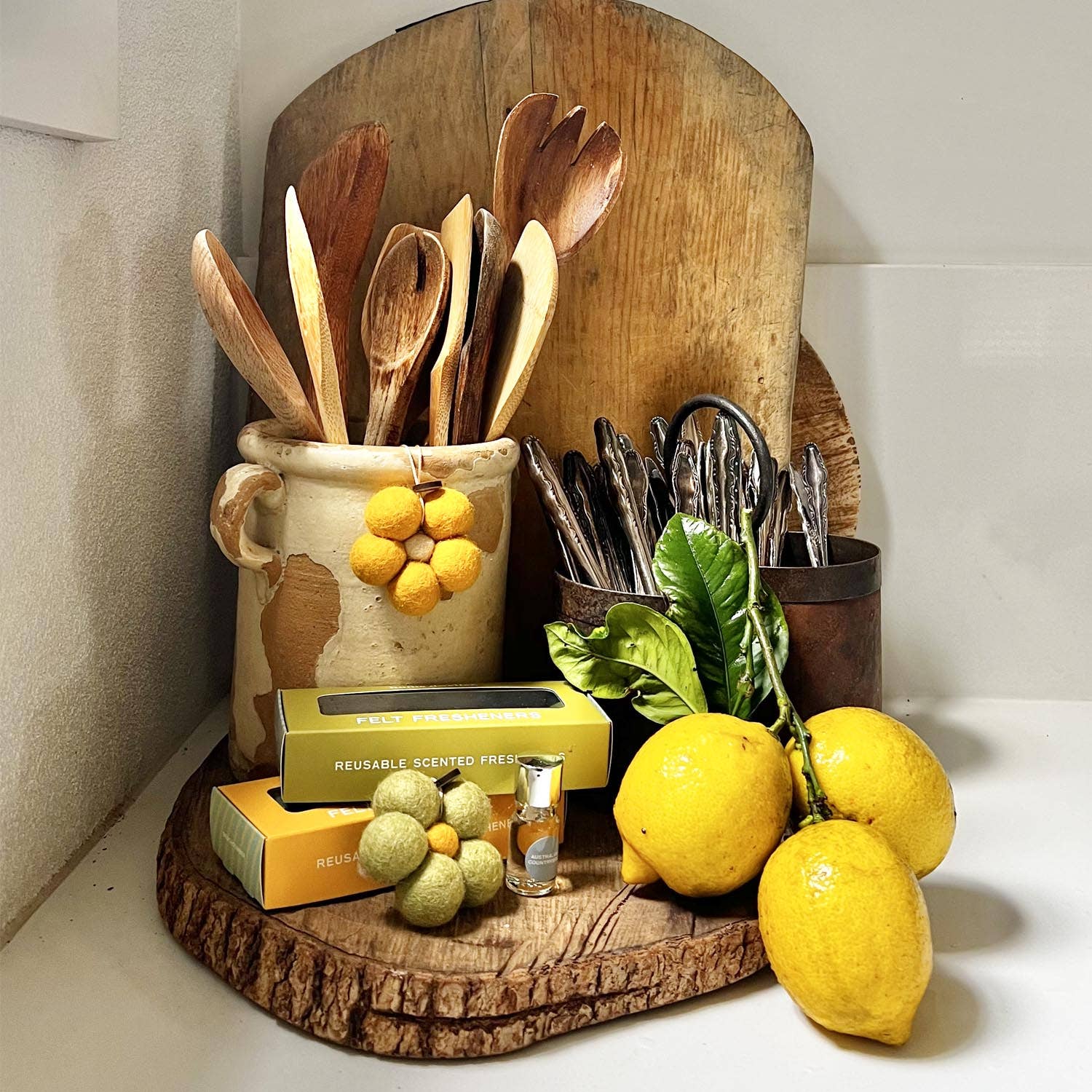 Home Dweller Lifestyle Felt Flower Fresheners - Australian Countryside