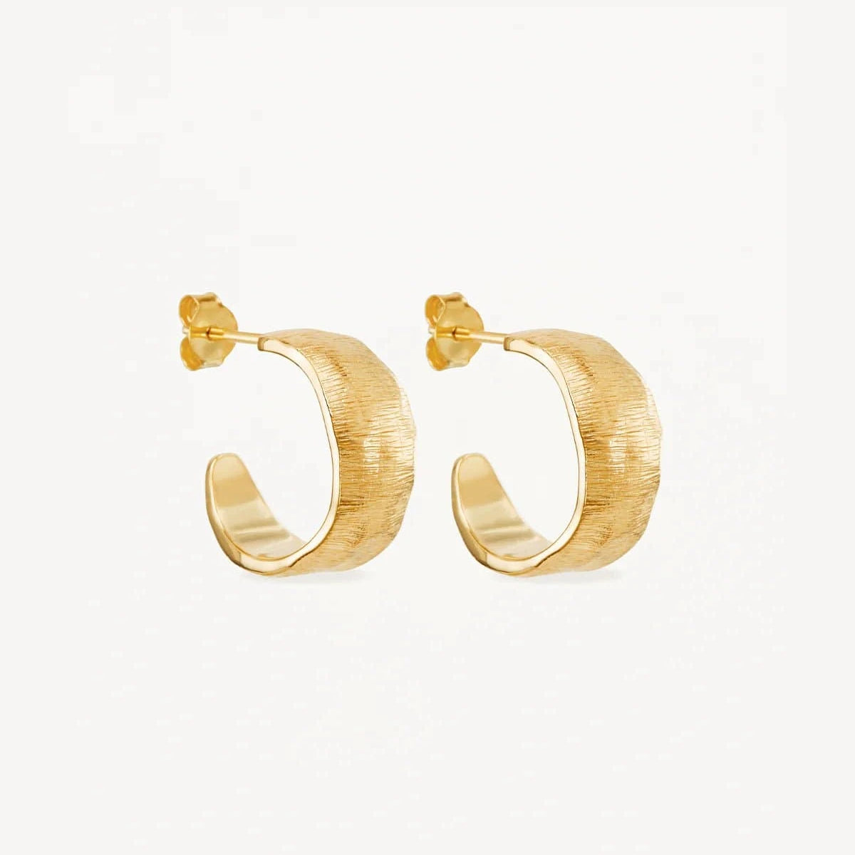 AMJ Grace Gold Hoop Earrings main image 1