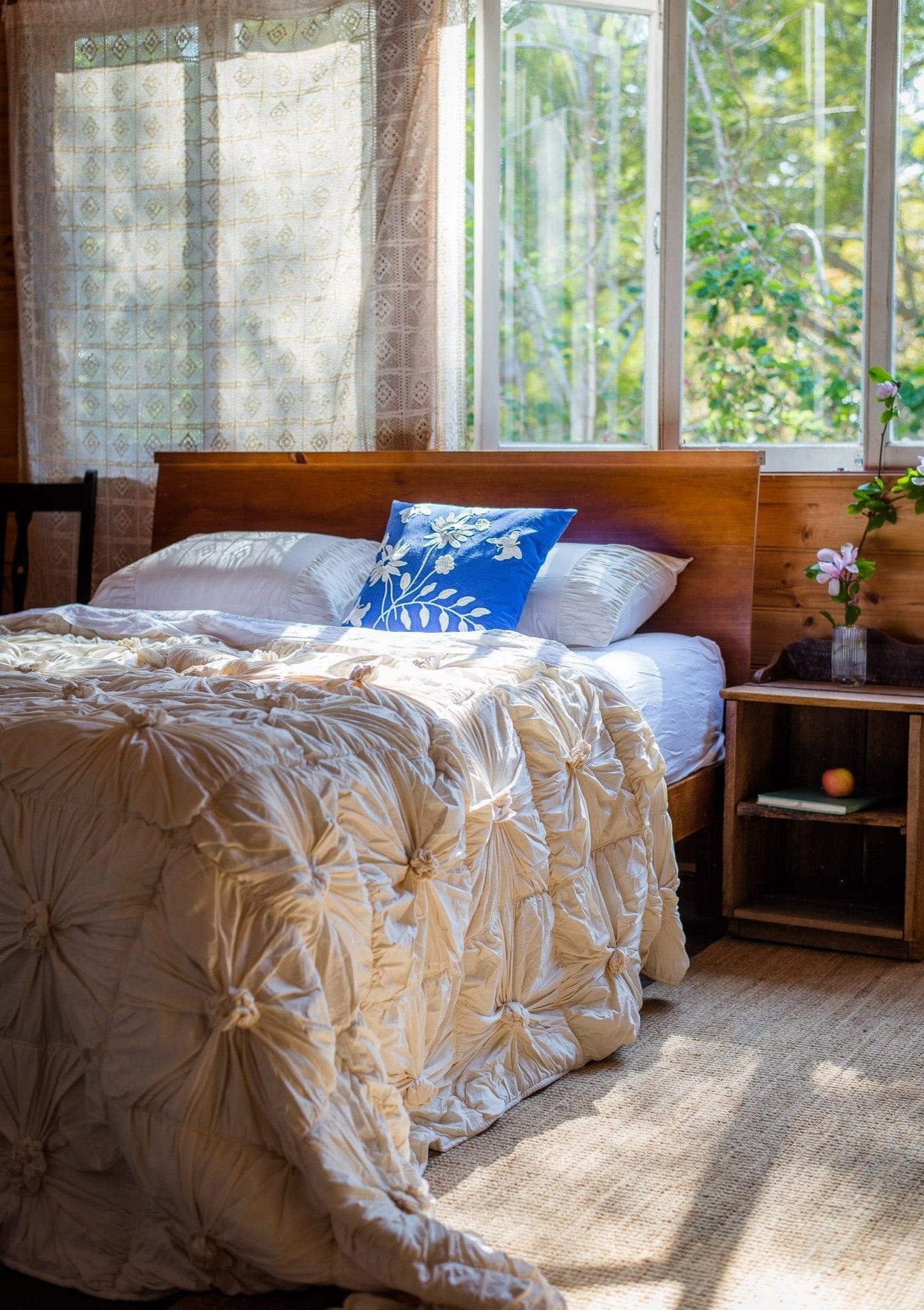 Lazybones Homewares Rosette pillowcase set in Natural *organic cotton: Set (2)