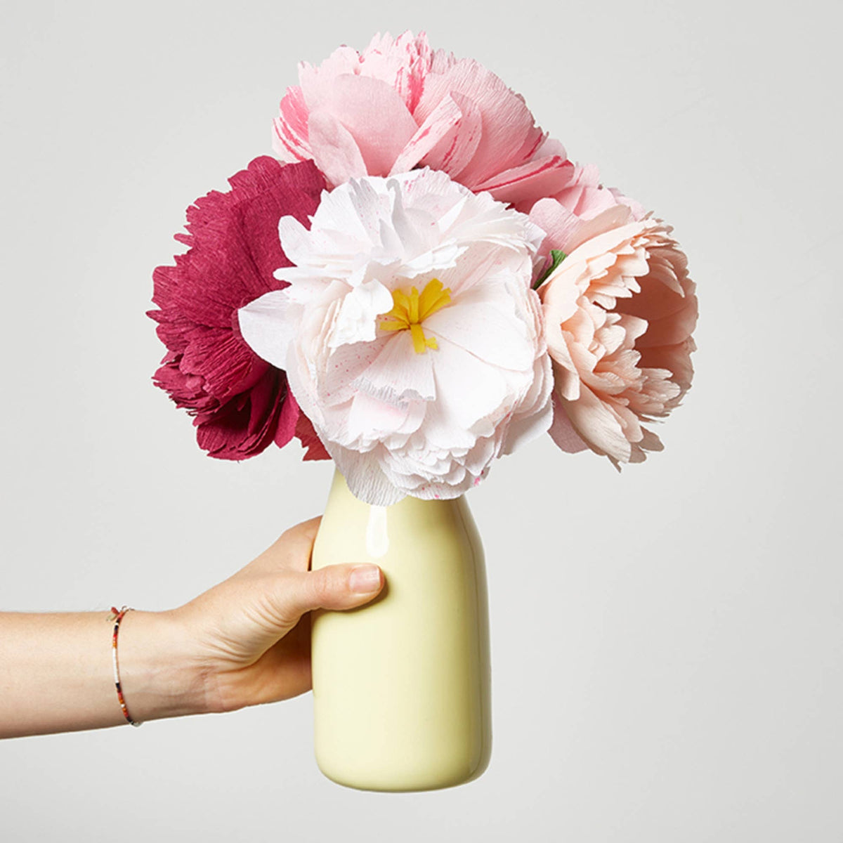 Buy Paper Flower Making Kit by Journey Of Something AU & EU - at Hamish + Grace