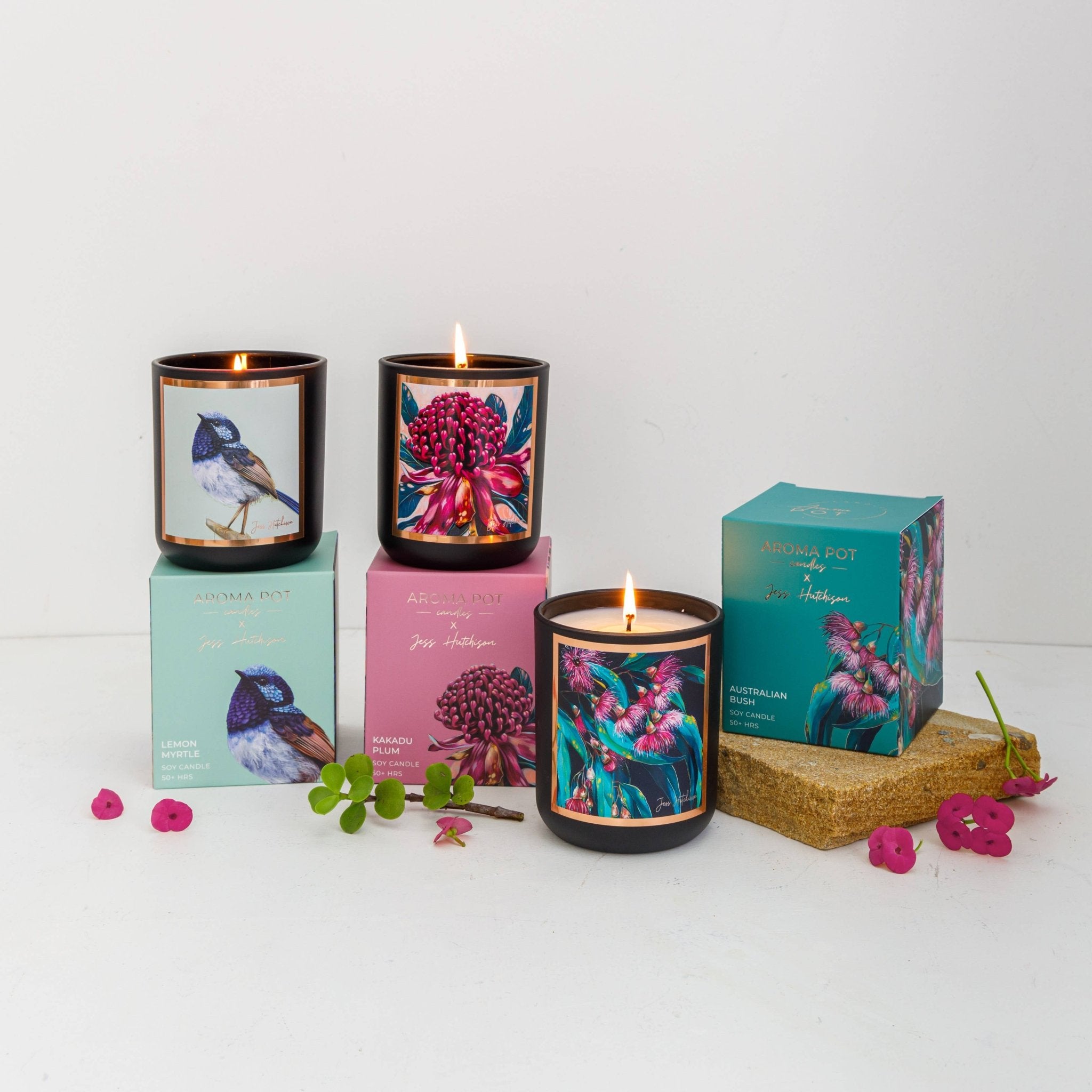 Buy 50+hrs Australian artist soy candle - Australian bush by Aroma Pot - at Hamish & Grace