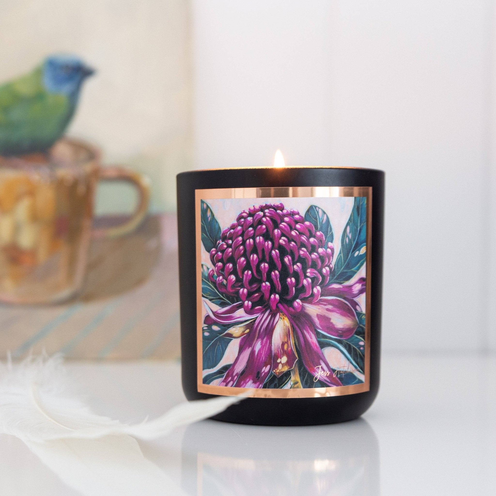 Buy 50+hrs Australian artist soy candle - Kakadu plum by Aroma Pot - at Hamish & Grace