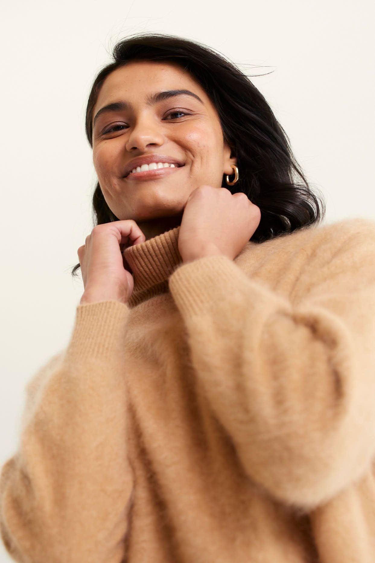 Alessandra The Label Fashion PREORDER - Alessandra The Label - Rose Polo - Tan