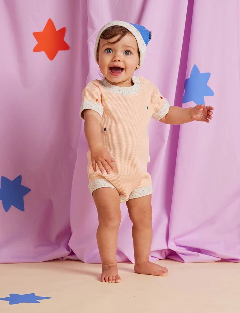 Buy Halcyon Nights - Cosy Peach Organic Short Sleeve Bodysuit by Halcyon Nights - at Hamish & Grace