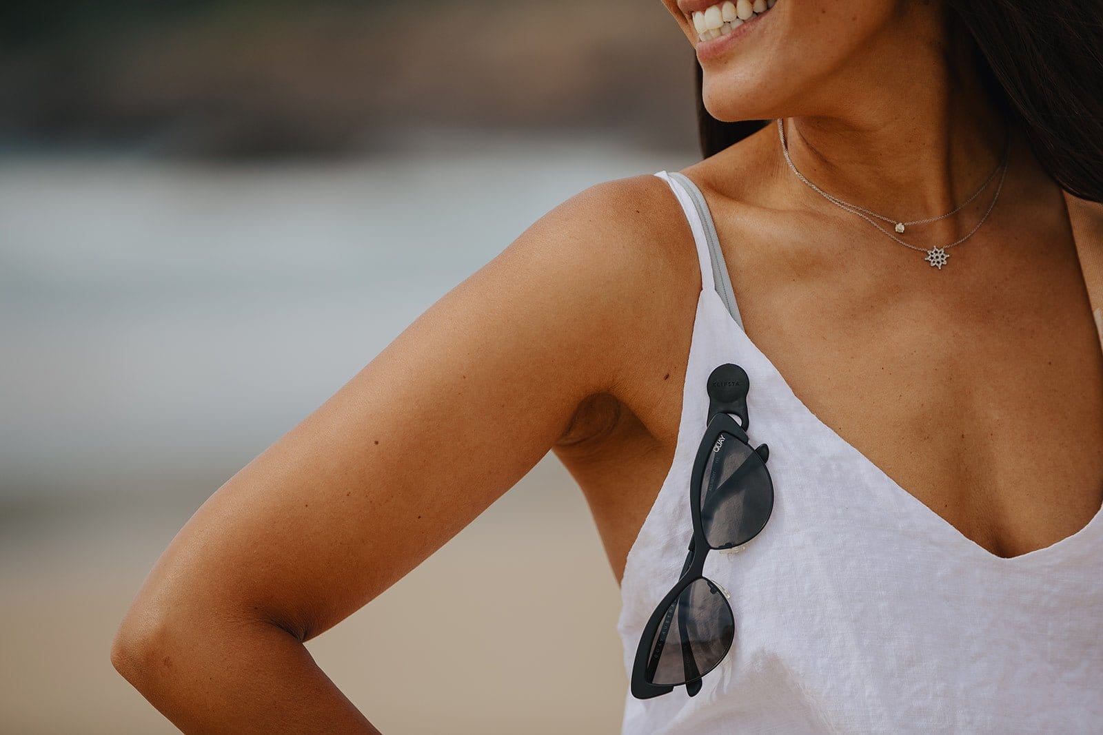 Buy Klipsta - SPEX Clip - Combo Black and Stone by Klipsta - at Hamish + Grace