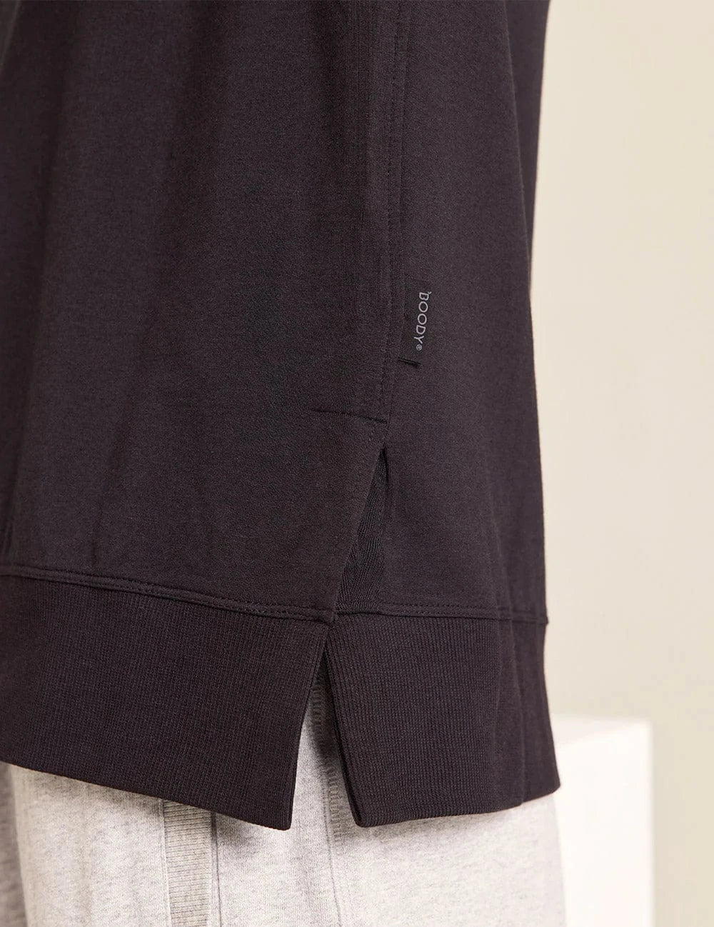 Buy Women’s weekend Crew Pullover Black by Boody - at Hamish + Grace